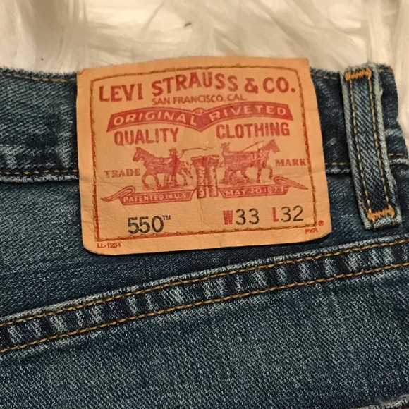 Levi’s 550 Relaxed Fit Jeans Vintage Medium Wash - Picture 7 of 8